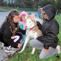 Sobo enjoyes meeting the Girl Scouts.