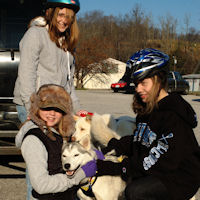 Acadia poses with girl scouts