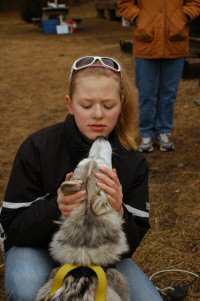 Okemo and Sobo meet girl scouts.